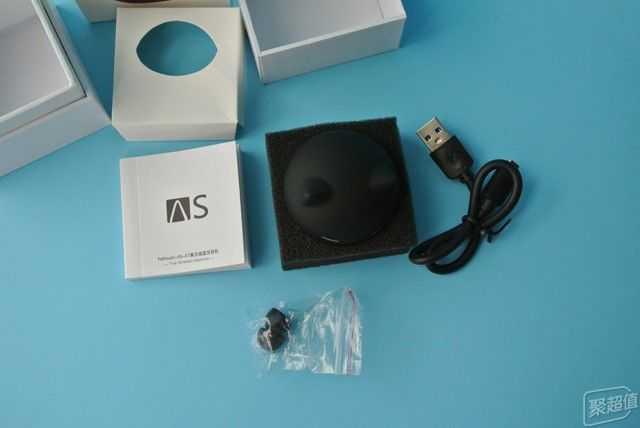 耳机lr哪边是左右，耳机l和r哪边是左哪边是右（AS不倒翁真无线音乐耳机）