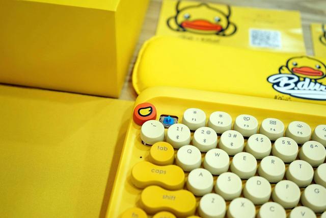 洛斐dot蓝牙机械键盘使用说明，洛斐DOT小黄鸭机械键盘体验