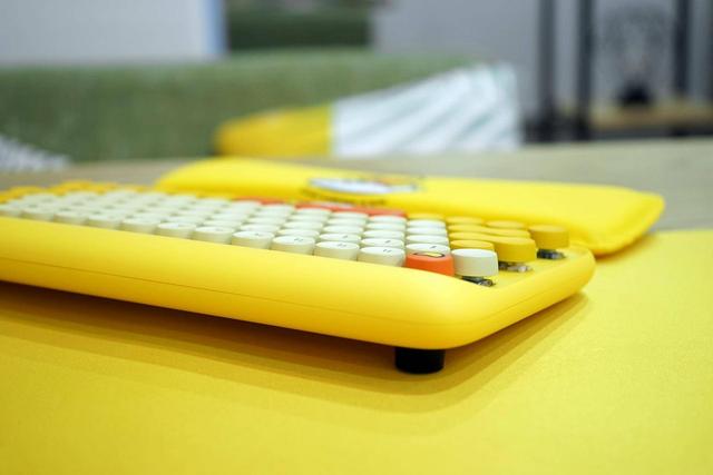 洛斐dot蓝牙机械键盘使用说明，洛斐DOT小黄鸭机械键盘体验