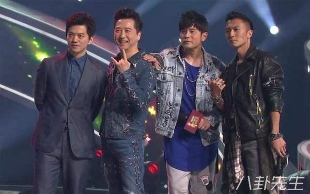 舞林大会 张杰，张杰谢娜公布婚讯九周年（这档张学友唯一一次当评委的节目）