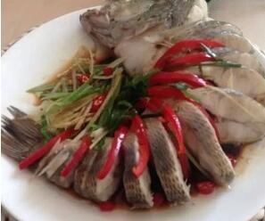 圖片[9]-【清蒸鱸魚】做法步驟圖 肥美鮮嫩 小孩都搶著吃-起舞食譜網