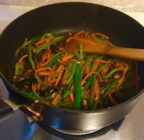 圖片[7]-【魚香肉絲】做法步驟圖 做好這一步 鮮香入味 肉絲太嫩滑了-起舞食譜網