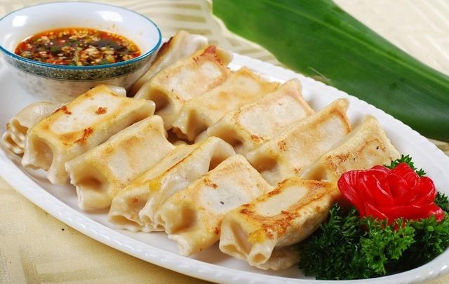 吃老北京小吃品百年京味--老北京小吃介绍，老北京风味小吃（6道老北京眼里的“京味小吃”）