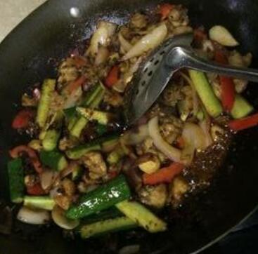 图片[8]-【川味干锅兔】做法步骤图 地道  保证吃了还想吃 老公的下酒菜-起舞食谱网