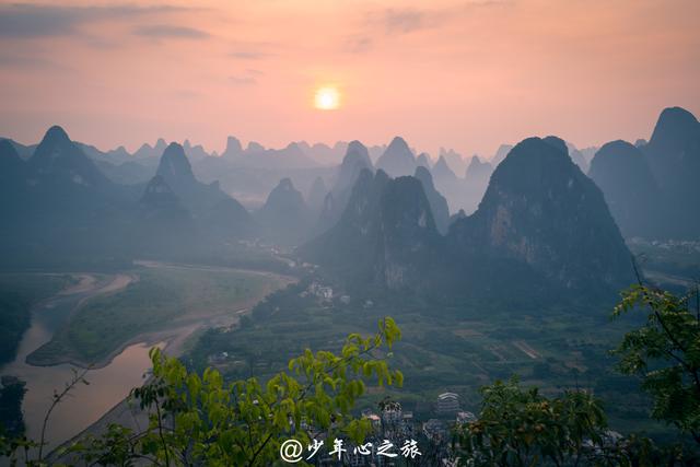 阳朔旅游攻略必去景点，桂林阳朔十大必玩旅游景点攻略（桂林阳朔正确的打开方式）