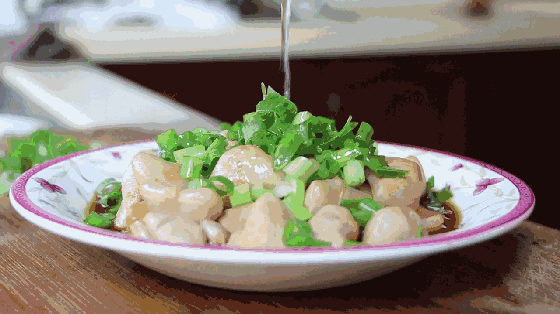 菱角怎么吃，菱角怎么吃有什么好处（作为江浙人一定要知道的其他吃法）