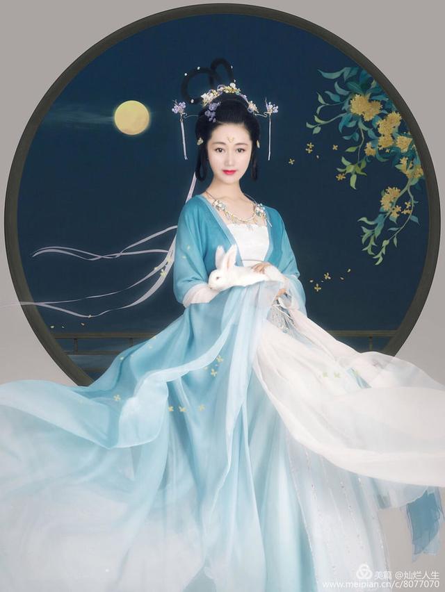 形容桂花香的句子，形容桂花香的句子和词语（桂子花开九里香）