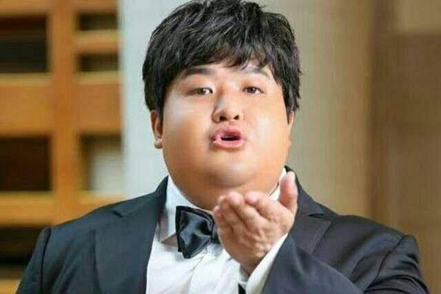 8012年是什么梗，国庆20部电影大混战