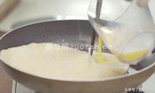 鸡蛋灌饼是哪地方的小吃，鸡蛋灌饼哪里特色（舌尖上的河南美食之信阳鸡蛋灌饼）