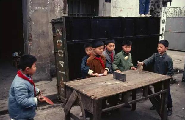 盲童歌词，盲童歌词什么来历（盲童的生活并不像我们想象的那样）