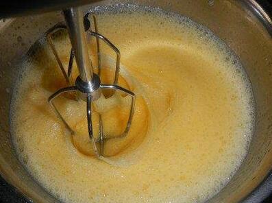 图片[3]-【纸杯蛋糕】做法步骤图 柔软香甜不回缩 3分钟学会-起舞食谱网