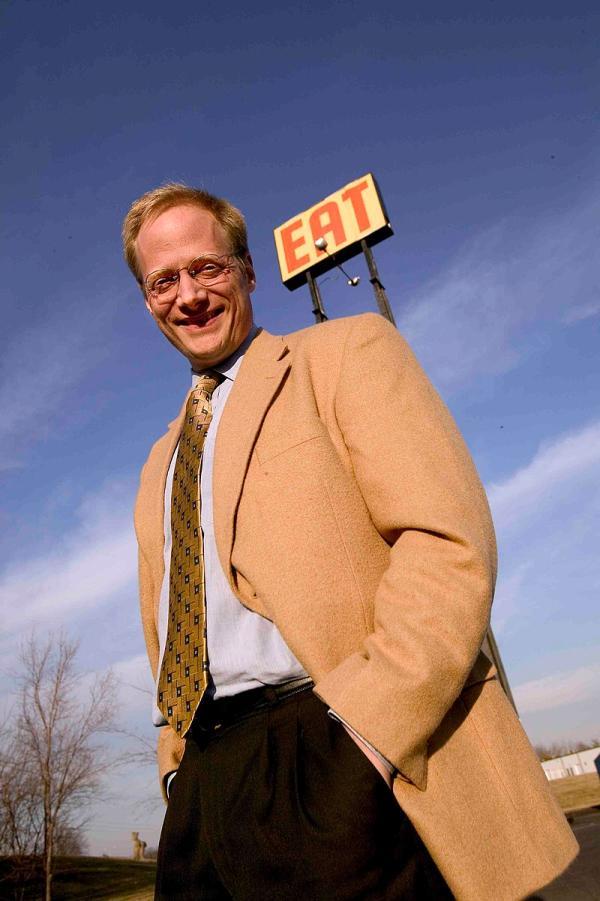 retracted的解释及retracted的例句，attracted用法（美国“减肥鸡汤”专家被撤13篇论文）