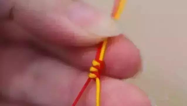  文玩手串怎么系绳，文玩手串编绳打结方法（文玩手串的5种打结方式） 