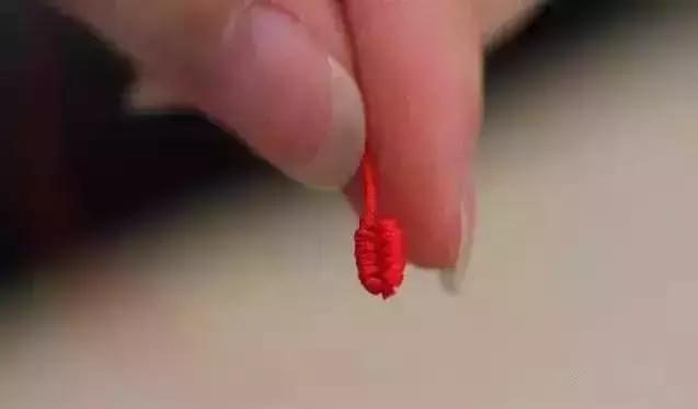  文玩手串怎么系绳，文玩手串编绳打结方法（文玩手串的5种打结方式） 