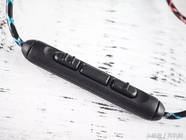 十大乐器品牌推荐，十大乐器品牌推荐中国（不到千元的入门级耳机PS-03点评）