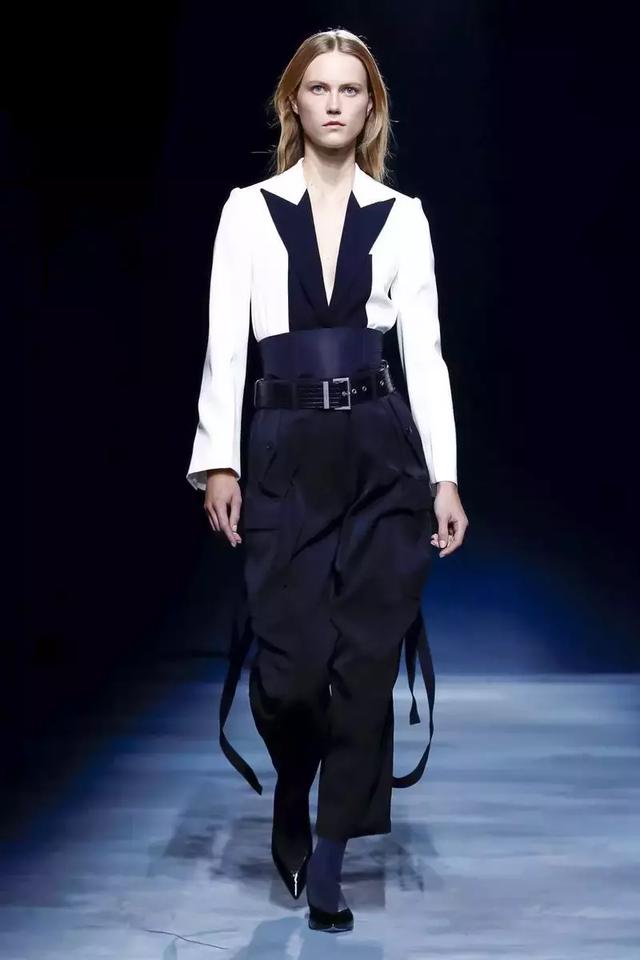 givenchy是什么牌子,givenchy品牌创立和历史(只有Givenchy这个牌子) givenchy是什么牌子,givenchy品牌创立和历史(只有Givenchy这个牌子)