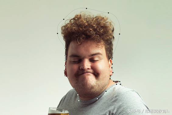 什么是大头照，什么是大头照图片（如何制作有趣可爱大头萌照）