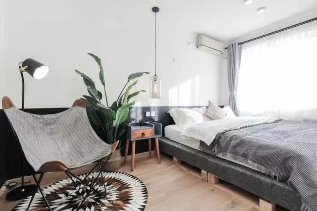 房间床的正确摆放位置方向，家庭床的摆放位置方向（床头朝哪边好，别纠结了！）