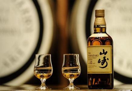 山崎18年为什么贵，山崎18年涨价（那些酒吧里镇店的山崎威士忌）