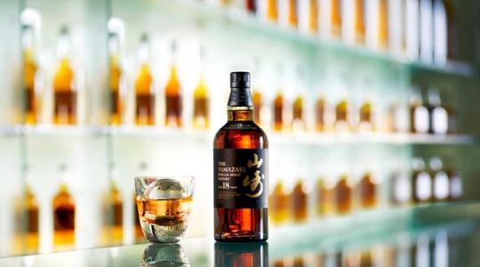 山崎18年为什么贵，山崎18年涨价（那些酒吧里镇店的山崎威士忌）