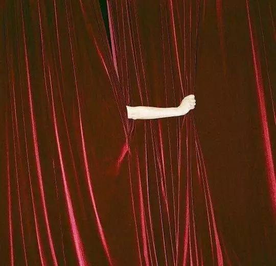 红色背景图 .，红色背景图