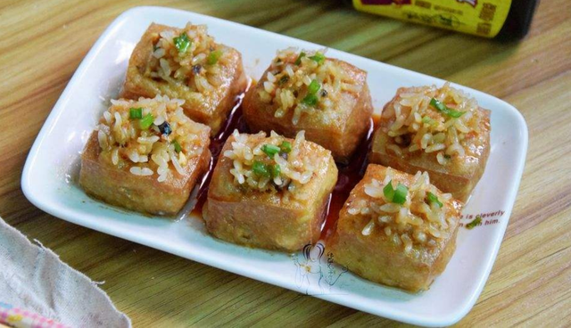 糯米怎么做才好吃，糯米怎么做好吃的简单方便（看了才知道做法这么简单）