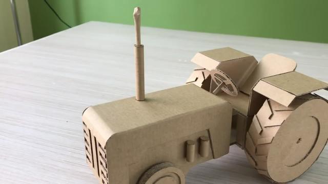 手工纸盒的制作，抽纸盒手工制作方法（教你如何制作迷你拖拉机）