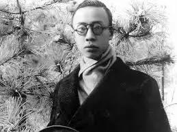 黄昏英文版原唱，黄昏英文版原唱女声（依然没有一部中国电影可以超越它）