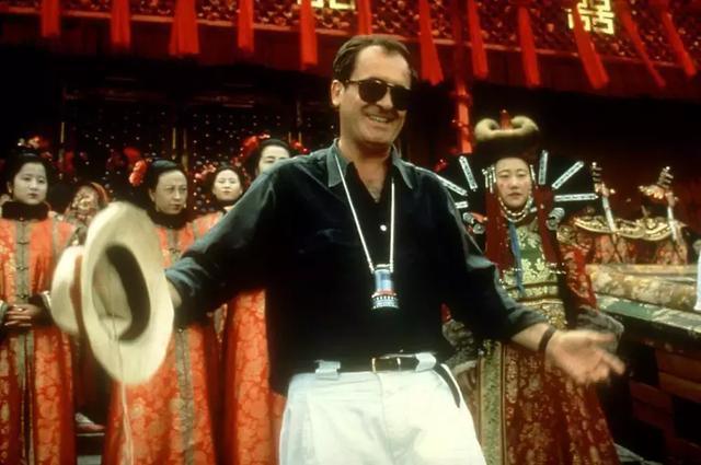 黄昏英文版原唱，黄昏英文版原唱女声（依然没有一部中国电影可以超越它）