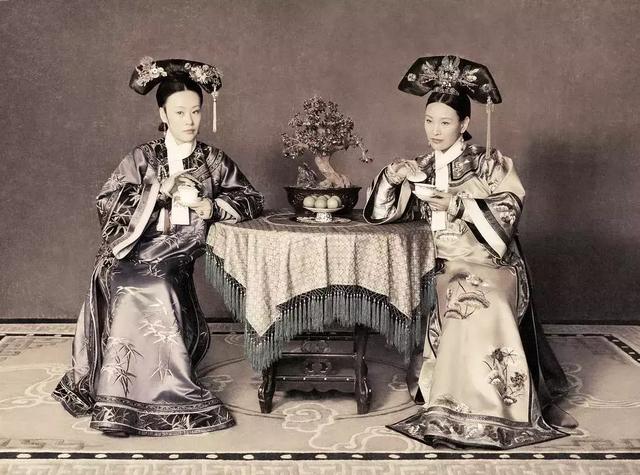 黄昏英文版原唱，黄昏英文版原唱女声（依然没有一部中国电影可以超越它）