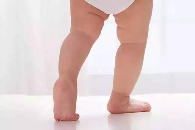 为什么国家禁止用学步车,为什么不建议用学步车(加拿大已经立法禁止这个“育儿神器”) 为什么国家禁止用学步车,为什么不建议用学步车(加拿大已经立法禁止这个“育儿神器”)