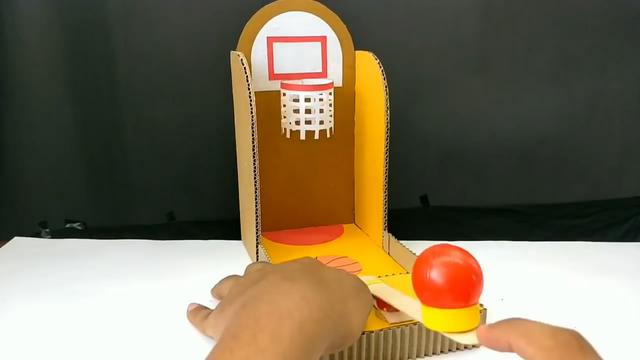 幼儿益智玩具自制，幼儿园自制益智类玩具（3款在家也能制作的玩具）