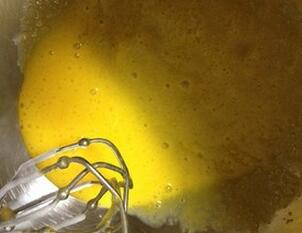 圖片[4]-戚風蛋糕卷的做法 松軟香甜  大人小孩超愛吃-起舞食譜網