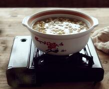 圖片[3]-紫薯丑耳蓮子羹的做法 簡單方便 秋天補充水分 不干燥-起舞食譜網