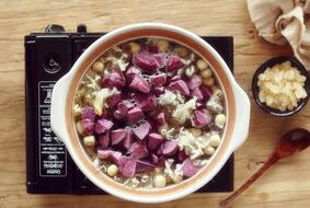 图片[4]-紫薯丑耳莲子羹的做法 简单方便 秋天补充水分 不干燥-起舞食谱网