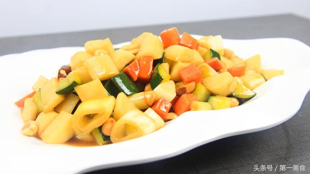 花生怎么炒好吃，炒花生怎么炒才好吃（炒出来清脆爽口）