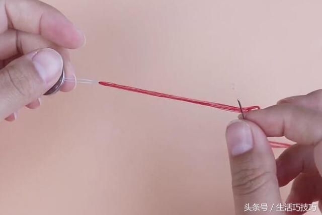 穿线怎么穿才容易穿过去，轻松把线穿进去