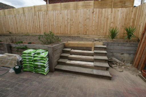 自制庭院小鱼池，手把手教你建室外鱼池