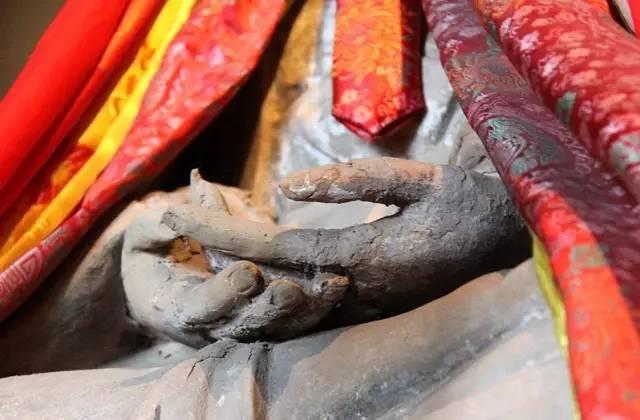 全国有多少肉身佛像，山西一小寺庙里竟有至少15座肉身佛