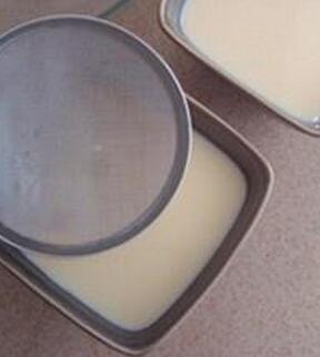 图片[8]-牛奶炖蛋的做法 一招小诀窍 香滑细腻 入口即化 小孩超喜欢！-起舞食谱网