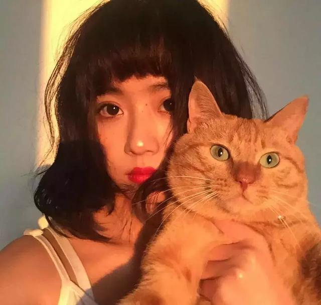 头像女微信，头像女（微信女生头像）