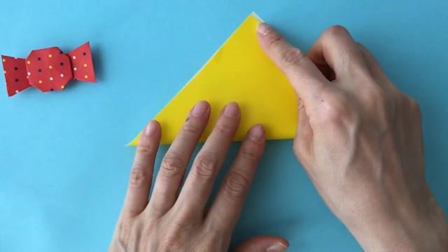 手工制作：糖果，手工制作糖果包装袋（培养孩子们的观察力和注意力）