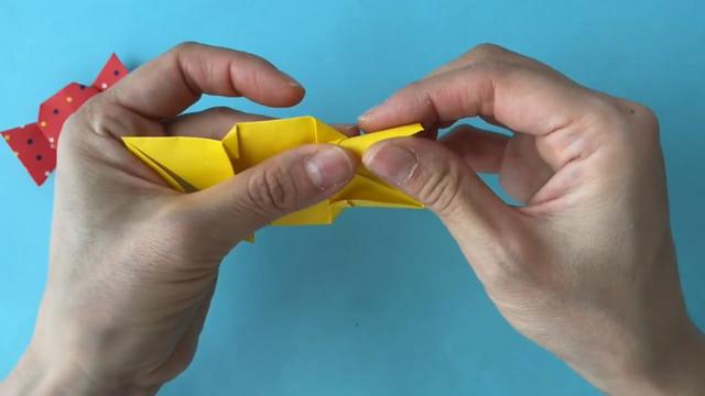 手工制作：糖果，手工制作糖果包装袋（培养孩子们的观察力和注意力）