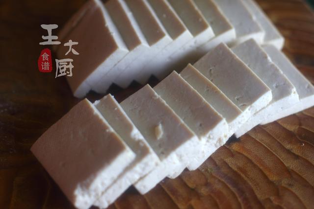 怎样做美味的豆腐蒸蛋，豆腐蒸蛋怎样做好吃（豆腐蒸蛋的最新做法）