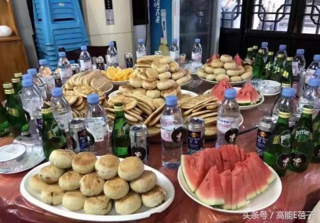 晋江兔区网友交流区，晋江兔区（邓伦和王凯的黑子们领了三倍工资）