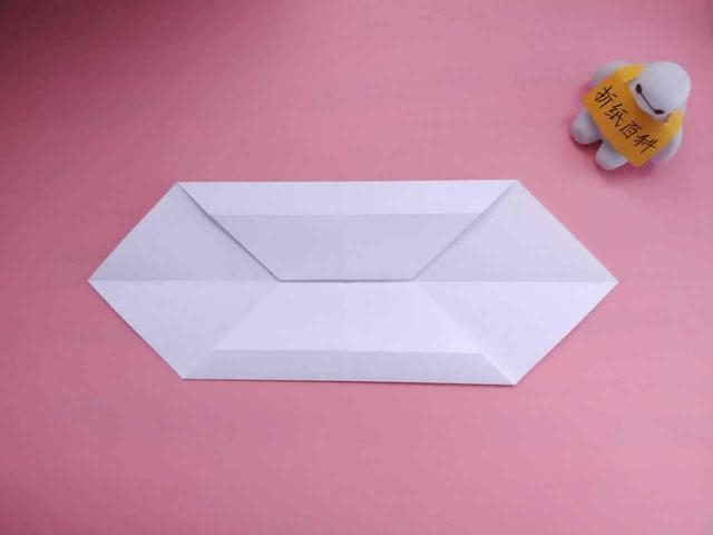 用纸折文具盒的方法，用纸折的文具盒怎么折（手工DIY折纸图解教程）