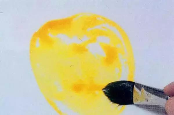 水粉画苹果一步一步教，水粉苹果的画法步骤图解（解析——单个苹果的水粉画法）