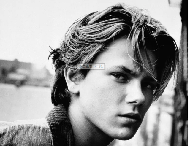 泰坦尼克号主人公，泰坦尼克号剧情概述（《泰坦尼克号》男主角本不是莱昂纳多）