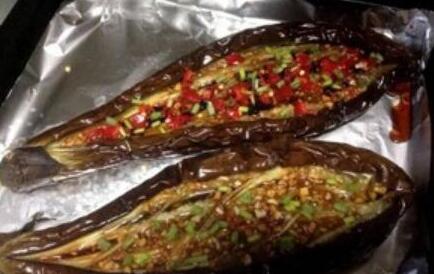 圖片[7]-【烤茄子的做法】做法步驟圖 入口即化 5根不夠吃-起舞食譜網