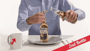 怎么拿筷子起啤酒盖子，怎么用筷子开啤酒瓶盖（一张纸就能轻松拧开啤酒盖）